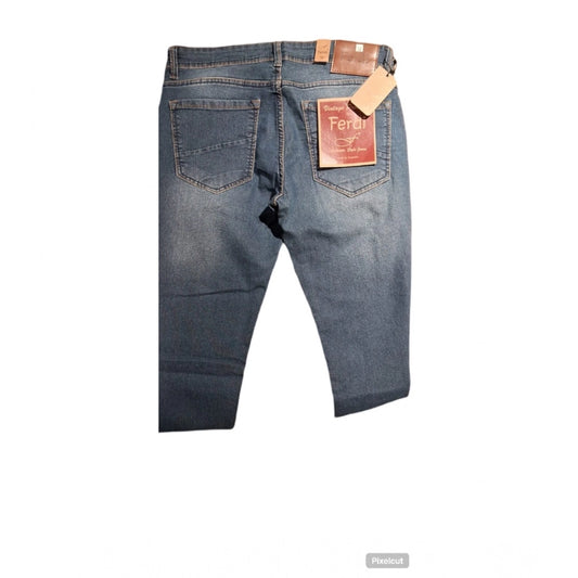 Generic Men's Cotton Blended Solid Tapered Jeans (Blue)