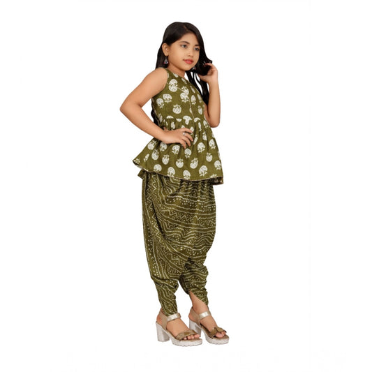 Generic Girl's Cotton Rayon Printed Top And Dhoti With Dupatta Set (Green)
