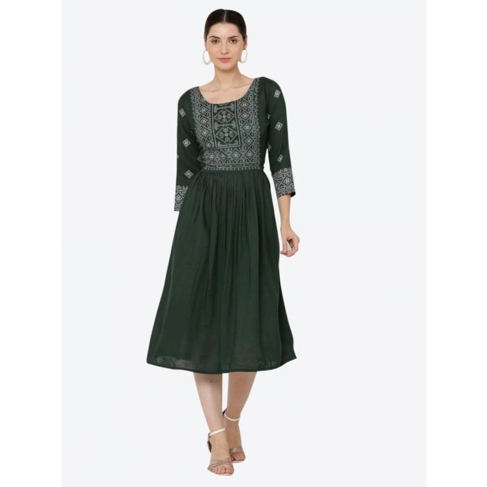 Generic Women's Casual Rayon 3-4th Sleeves Kurti (Green)