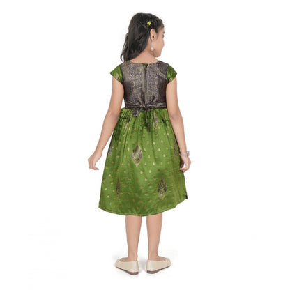 Generic Girl's Brocket Printed Short Sleeve Round Neck Dress (Green)